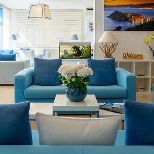hotel-doria-cavi-di-lavagna-16030.hotelitalianriviera.com/