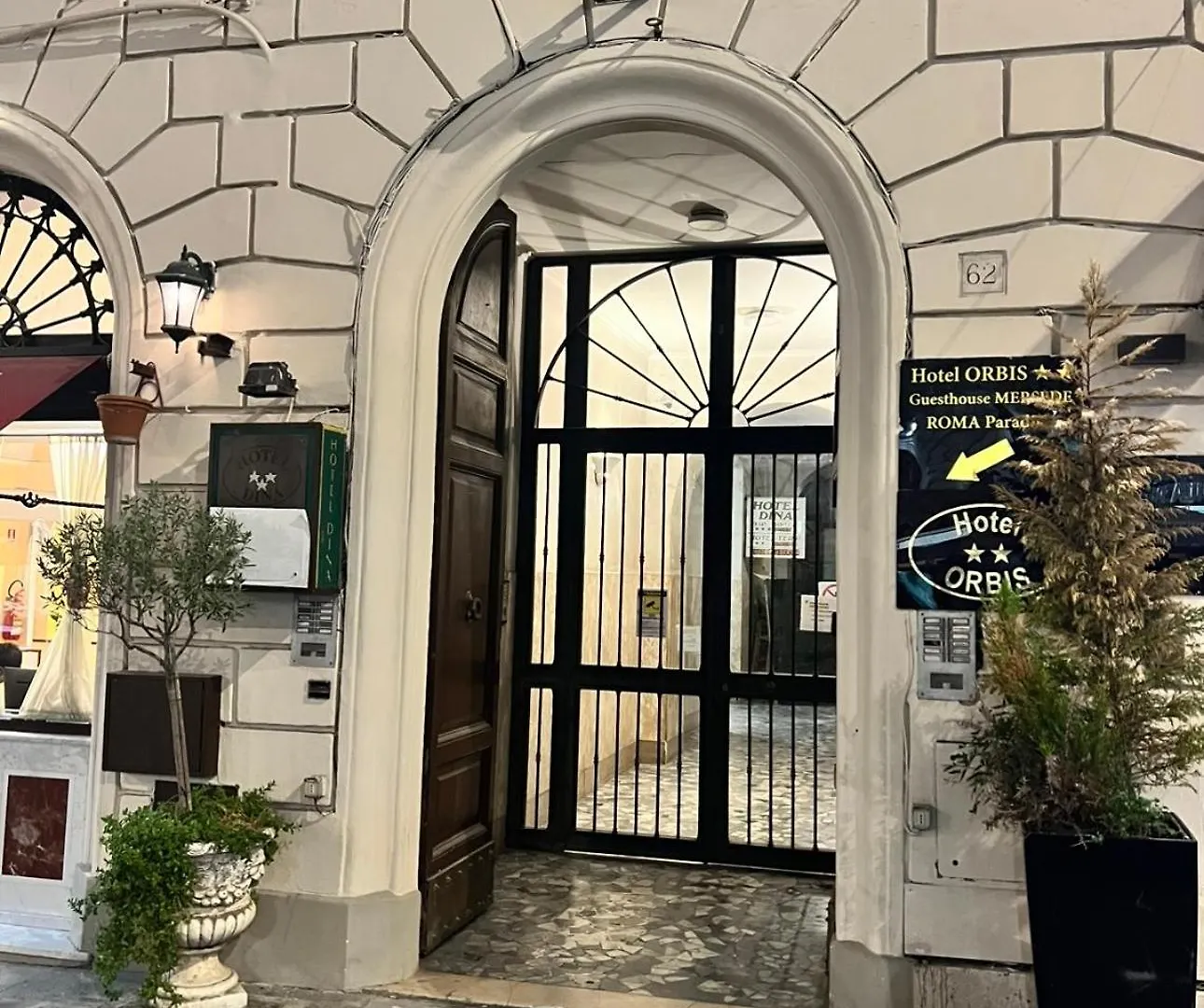 فندق Residenza 62 روما بيت ضيافة